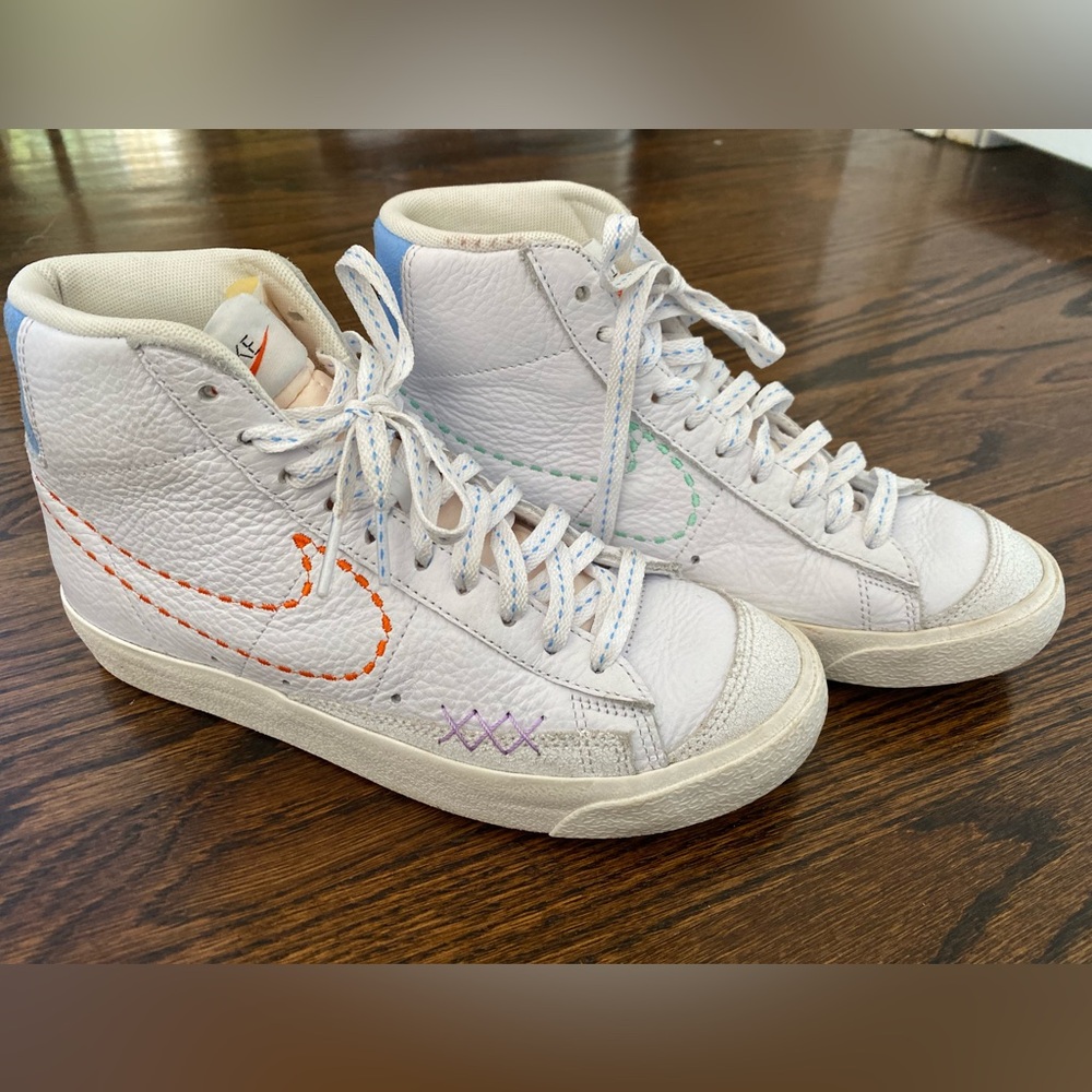 Women Nike Blazer Mid 77